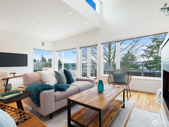 2nd image of 101 NW 58th Street #14