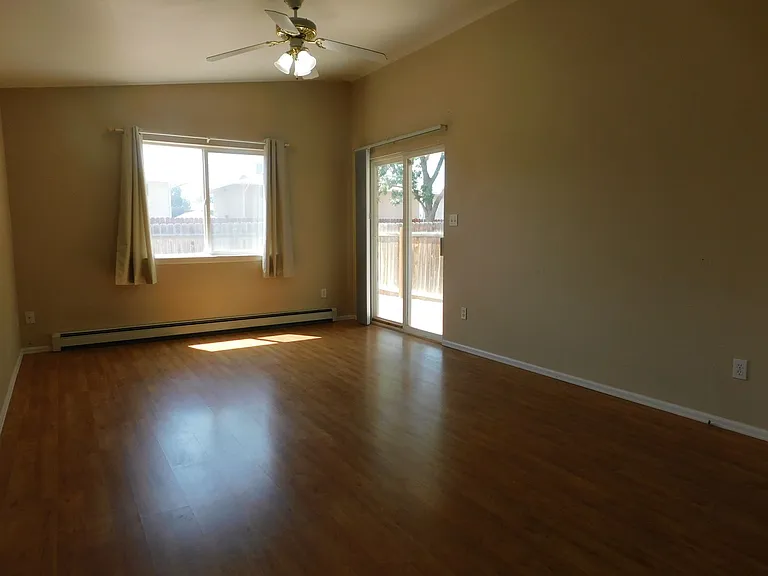 493 Green Acres St #A — Photo 5