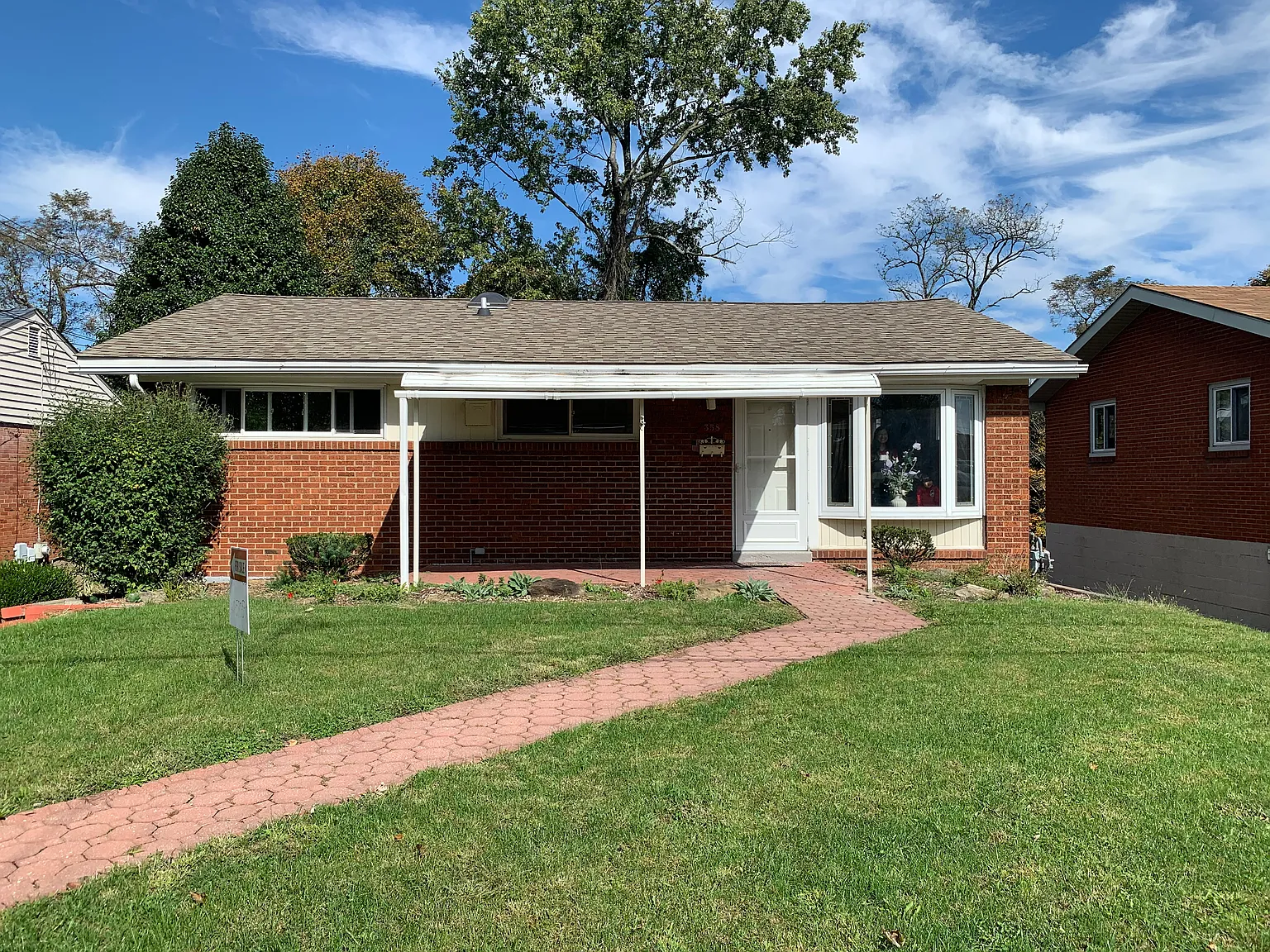 358 Princeton Dr photo 1