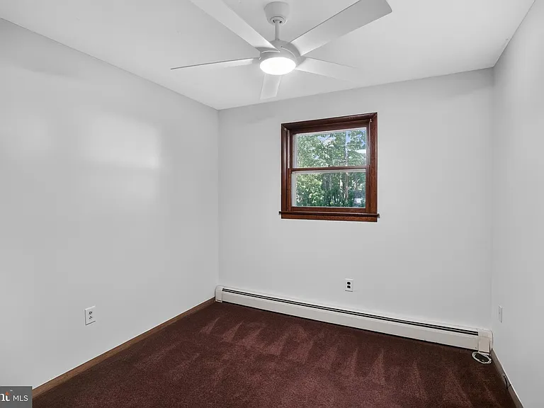 930 Sykesville Rd — Photo 20