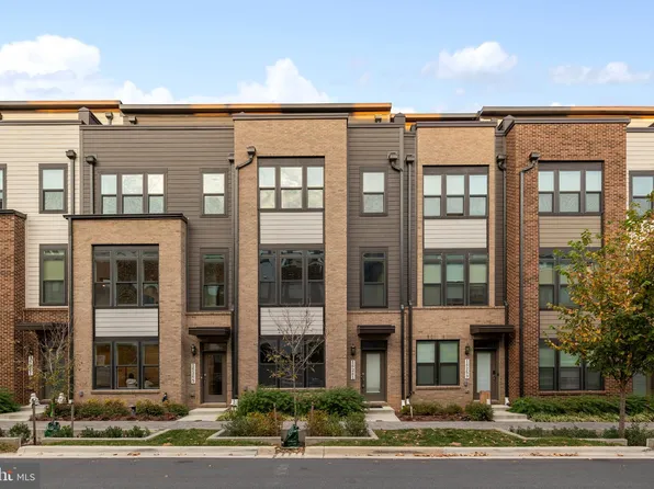 16261 Connors Way, Rockville, MD 20855