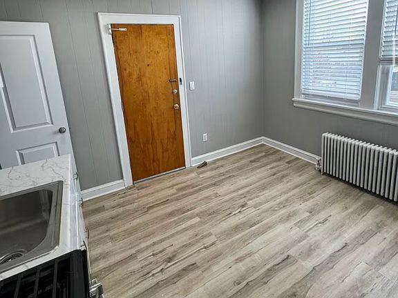 5th image of 172 Washington Ave APT 2