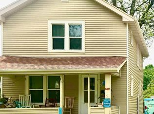619 W Clark St, Champaign, IL