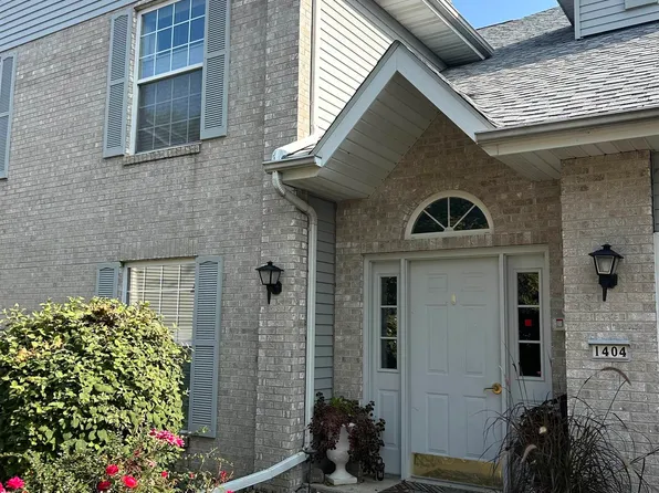 1404 Orchard Meadow Dr APT C, Burlington, IA 52601