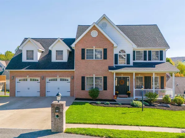 1059 Autumn Ave, Morgantown, WV 26508