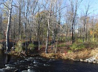 9 Nashua Rd, Pepperell, MA 01463