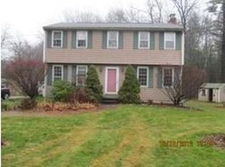 425 Wheeler Rd, Dracut, MA 01826