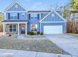 157 Parkway Dr, Fairburn, GA 30213