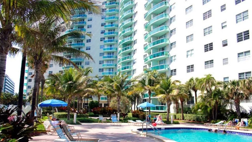 2 bed, 1.5 bath, 1236 sqft, $3,500 — Photo 1