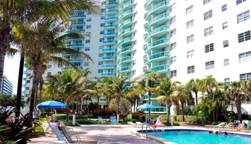 3901 N Ocean Dr