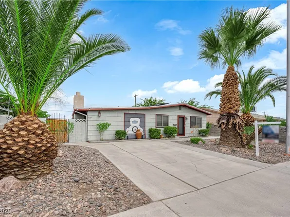 837 Salem Dr, Las Vegas, NV 89107
