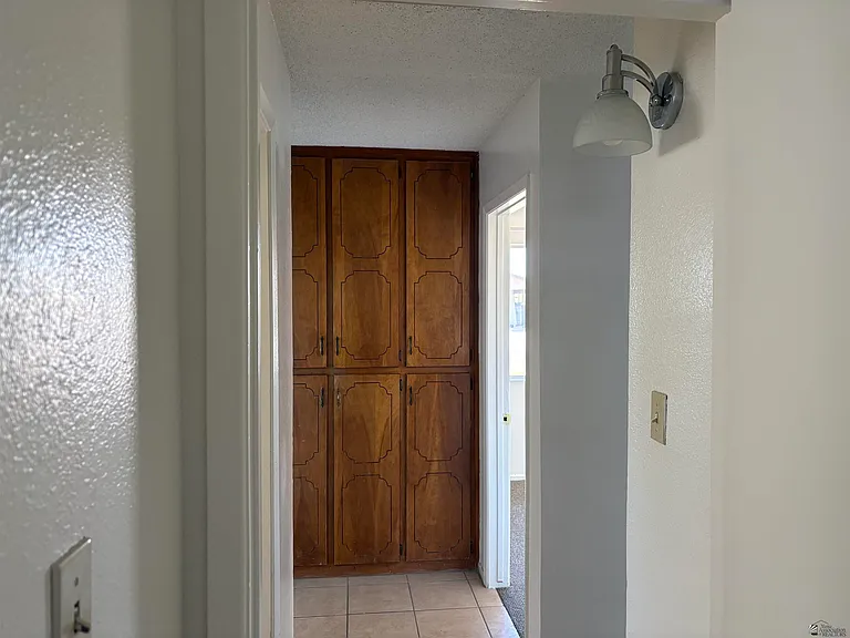 4439 W 16th Pl — Photo 12