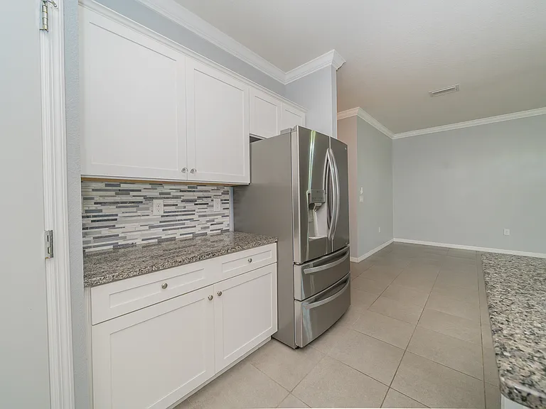 1092 Pipestone Pl — Photo 15