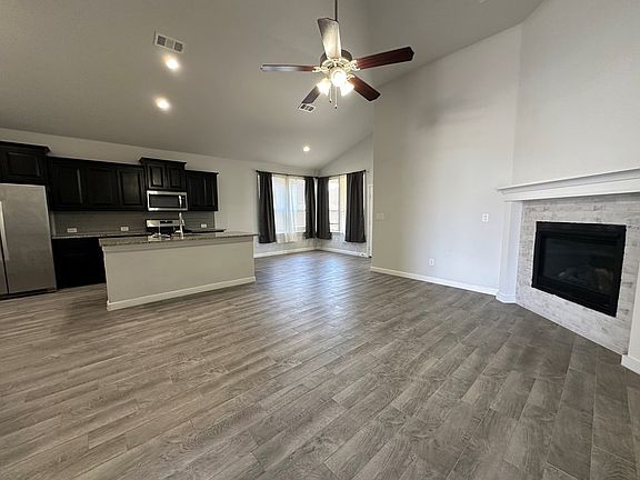 2nd image of 1612 Laguna Meadows Trl