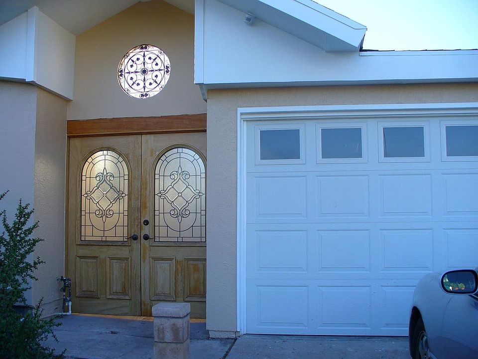1st image of 6212 Lake Alturas Ave