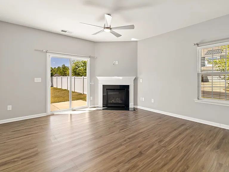 1016 Loggerhead Dr — Photo 17