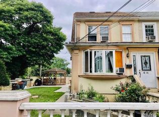 4564 170th St, Flushing, NY 11358