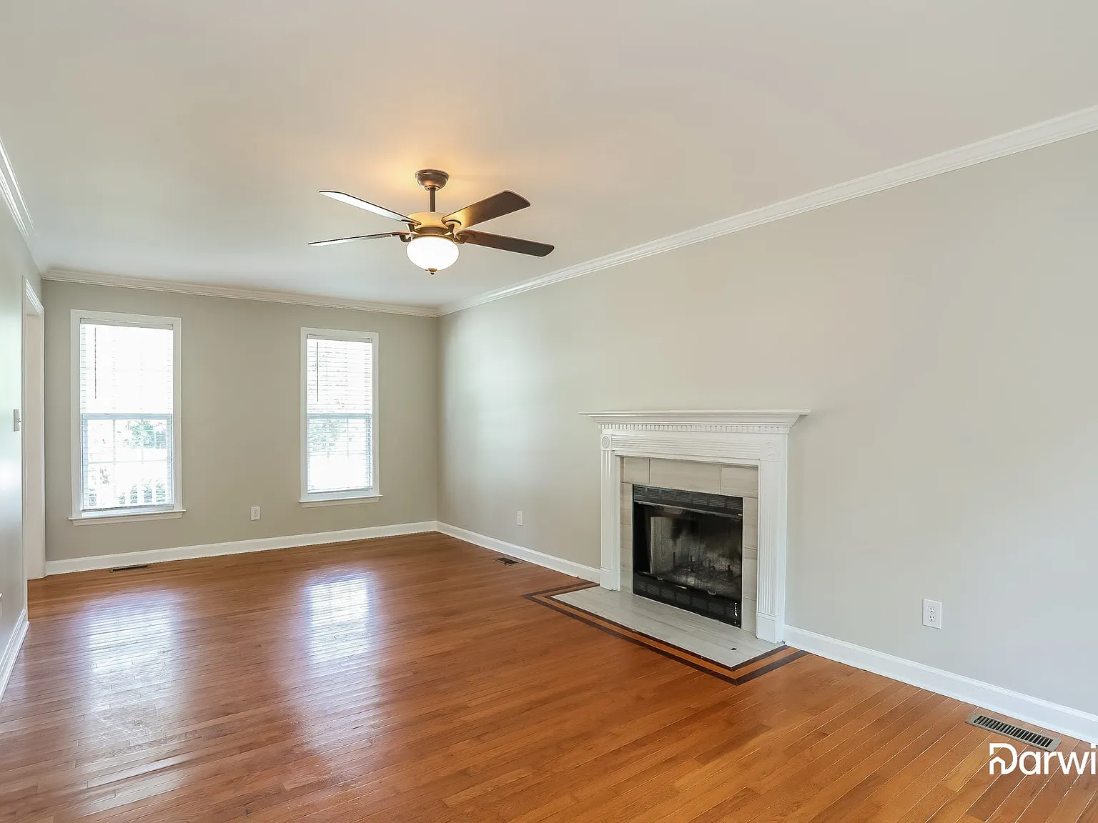 3 bed, 2.5 bath, 1549 sqft, $1,999 — Photo 4