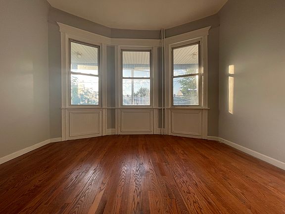 5th image of 101 Randolph Ave #1E