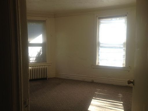 5th image of 250 S 10th Ave Fl 2