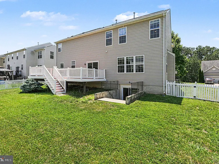 9709 Glenn Brooke Ct — Photo 34