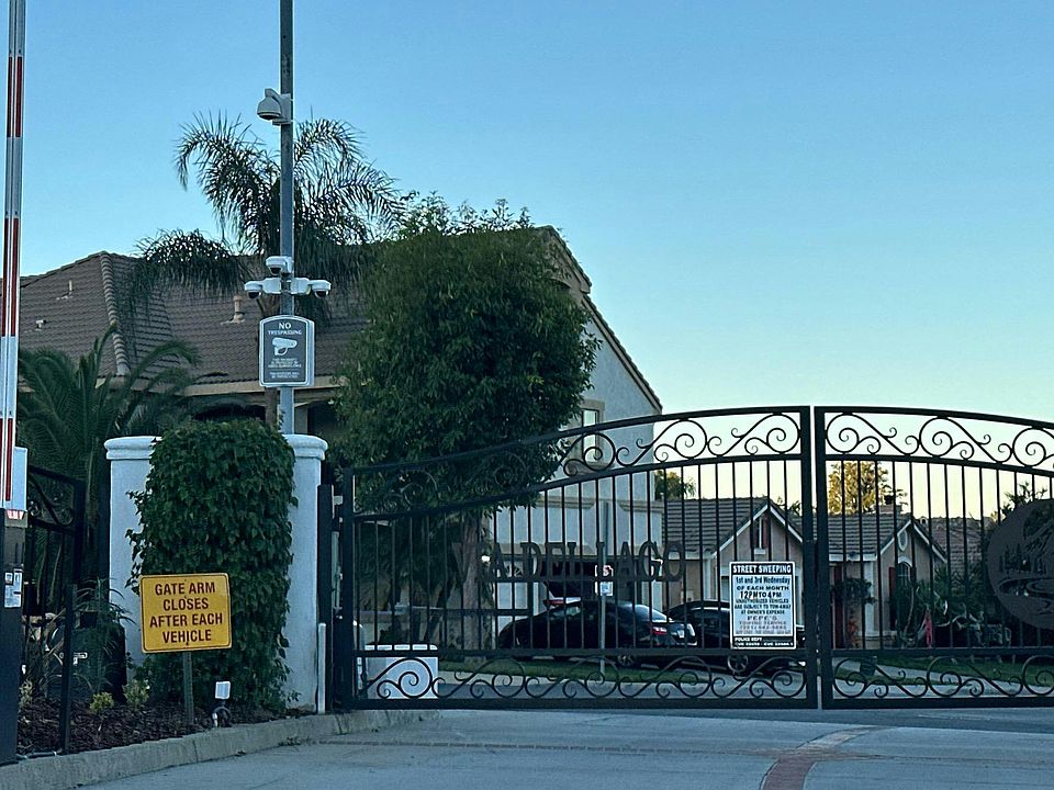 1st image of 15891 La Costa Alta Dr