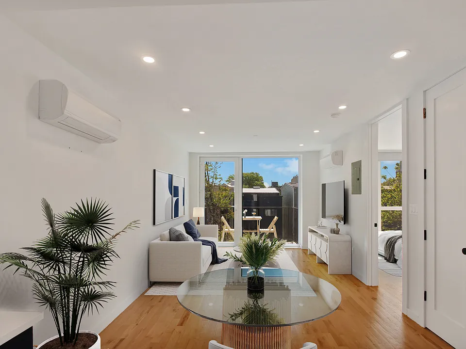 74 Palmetto St #4R