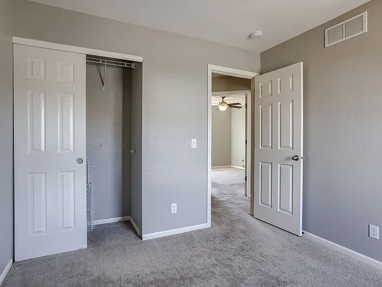 15405 Fillmore Cir — Photo 14