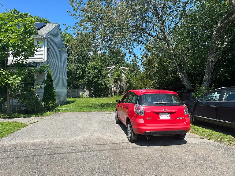 5 Fannies Ln — Photo 3