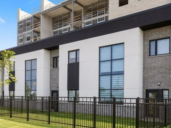 4300 Laurier Pkwy #221, Lasalle, ON N9J 0B4