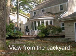 205 Stoneleigh Sq, Fairfield, CT 06825