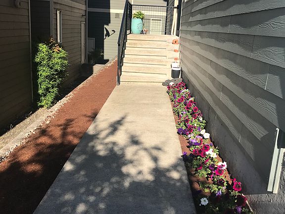 Walkway to Front Door