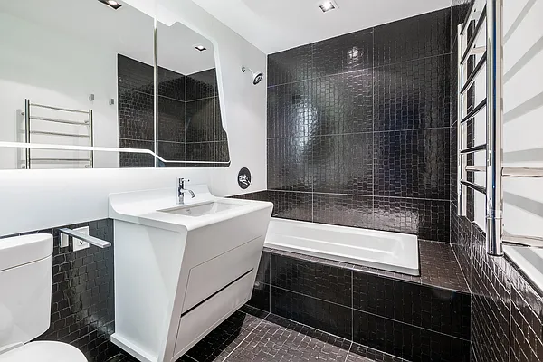 Rented by Corcoran | media 26