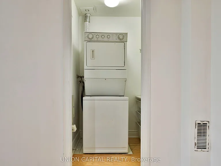 71 McCaul St #143 — Photo 17