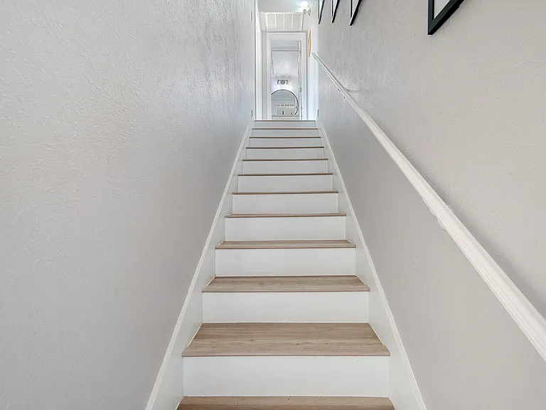 4211 Holland Ave #211 — Photo 16