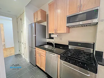 Rented by Brighton Management