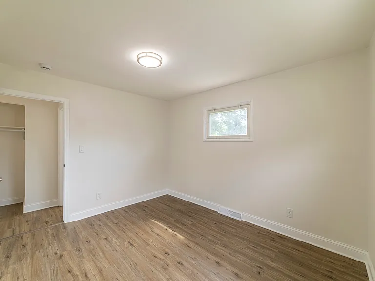 4125 Mississippi St — Photo 9