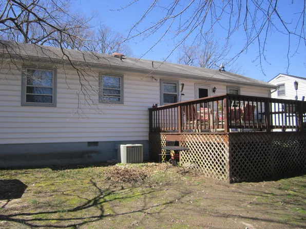 403 Smithfield Ave, Hopewell, VA 23860