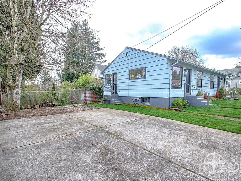 1601 Esther St #1601 — Photo 4