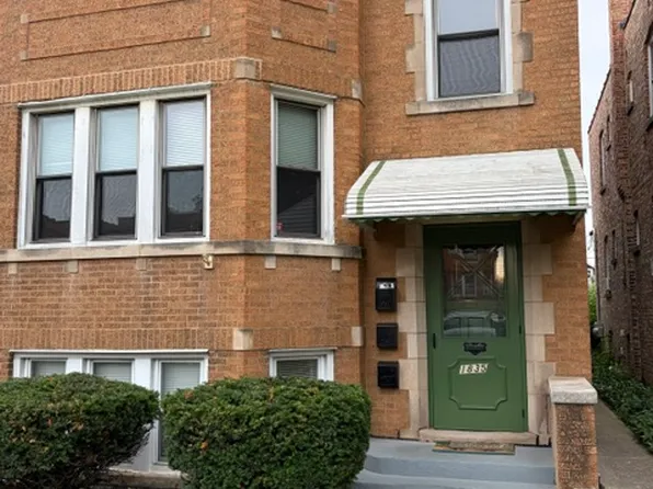 1835 Home Ave APT 1, Berwyn, IL 60402