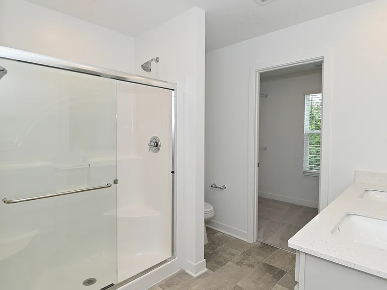 1728 Trinity Ln — Photo 14
