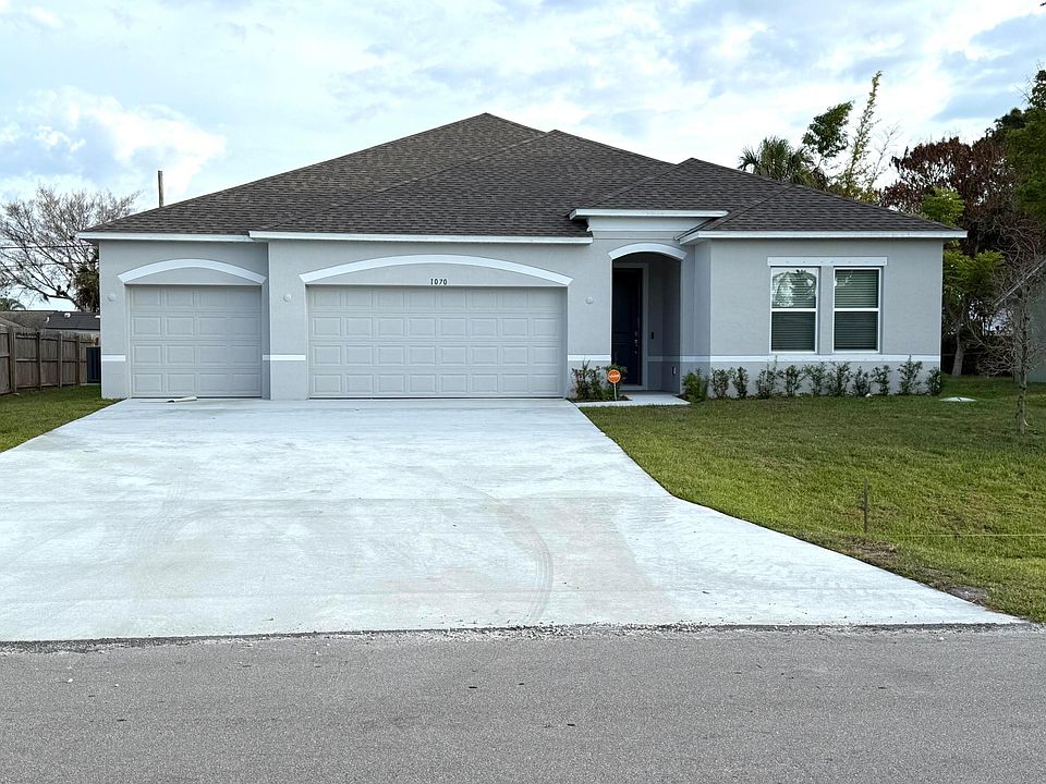 1st image of 1070 SW Versailles Avenue