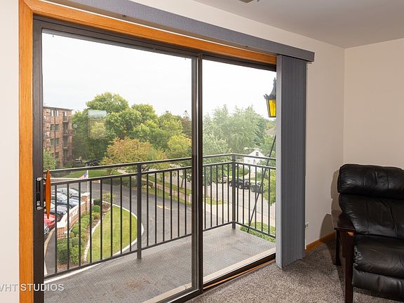 4th image of 6820 W Raven St Unit 3A