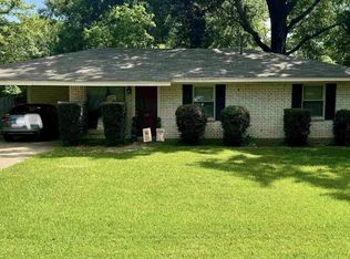 320 Holly Ridge Dr, Monroe, LA 71203