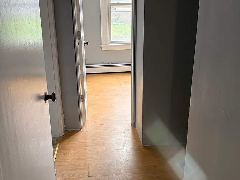 35 Madison St #1 — Photo 6