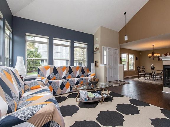3rd image of 340 W Legend Ct #B