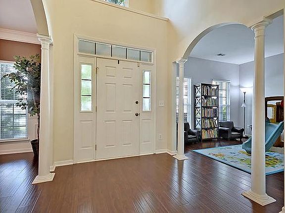 2nd image of 8692 Hickory Creek Ln