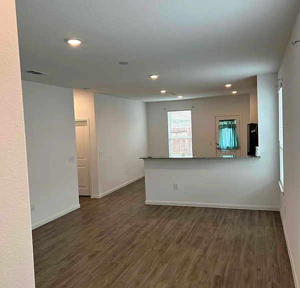 17811 Pumpkin Vine Dr — Photo 6