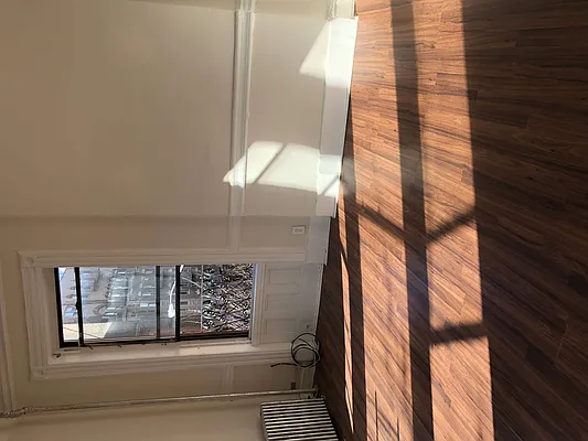 Rented by Avi Realty Manhattan | media 16