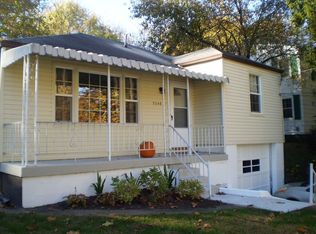 5348 Country Club Dr, Huntington, WV 25705